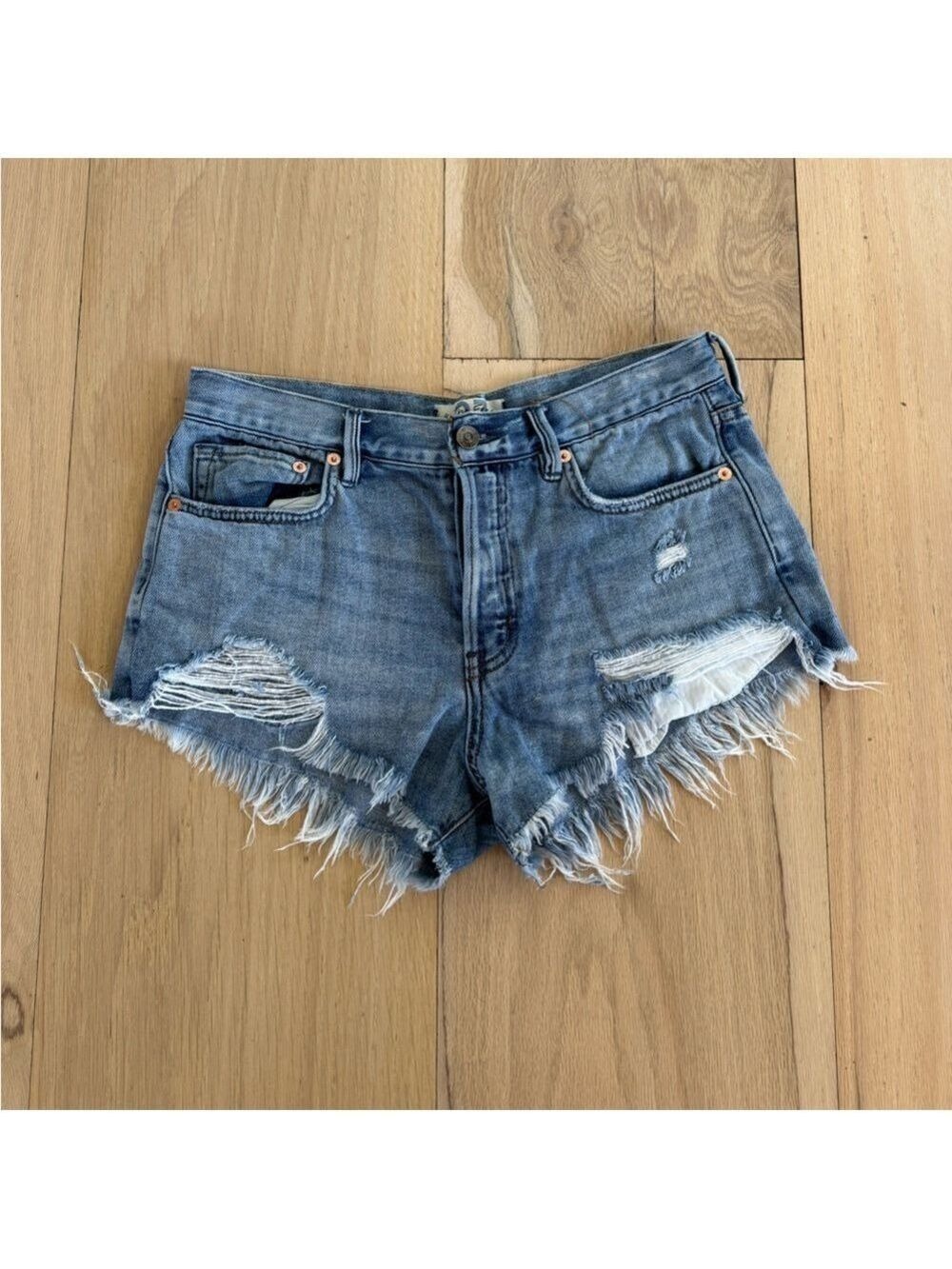 We The Free Distressed Denim Jean Shorts Size 27